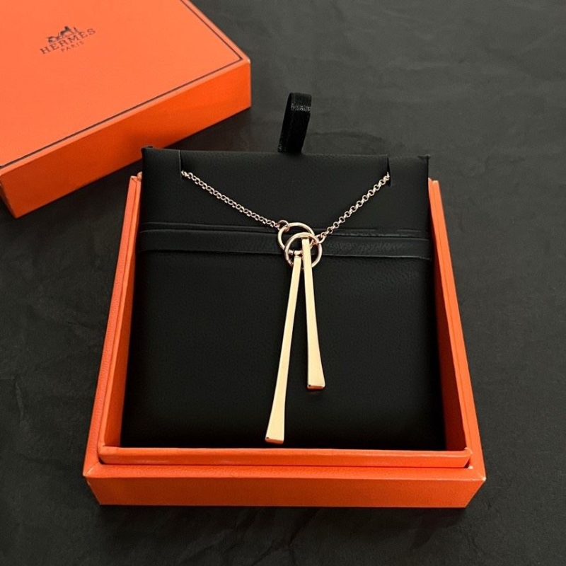 Hermes Necklaces